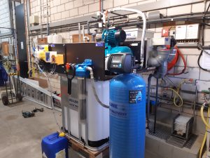 Regenwater als duurzame en kostenefficiënte drinkwaterbron voor de pluimveesector